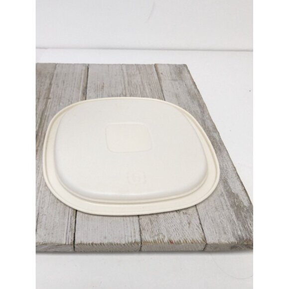 Rubbermaid 3 Qt Servin Saver #6 Sheer Square Canister Storage Stress Crack - Picture 6 of 11